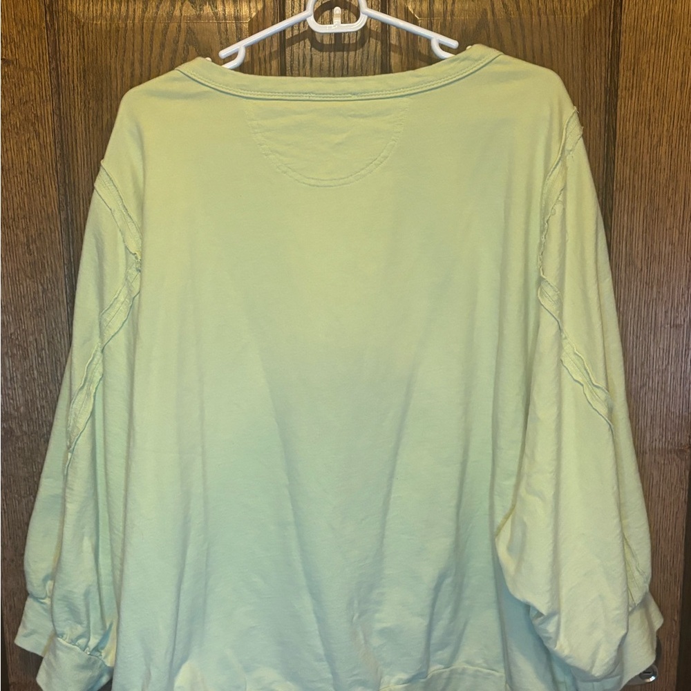 Oddi Like Green Sweater